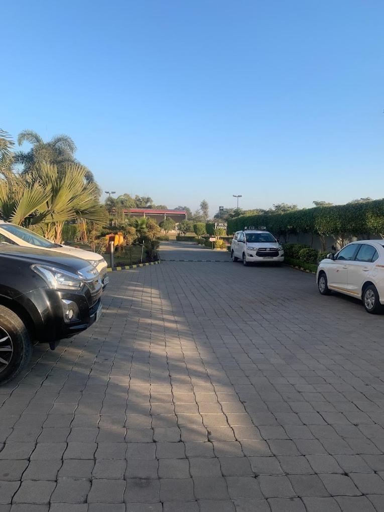 Nandan Kanan Hotel & Resort Sipra Dış mekan fotoğraf