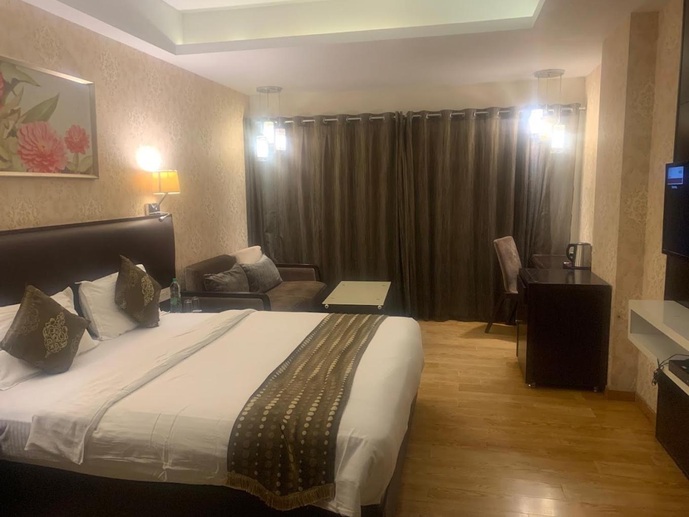Nandan Kanan Hotel & Resort Sipra Dış mekan fotoğraf