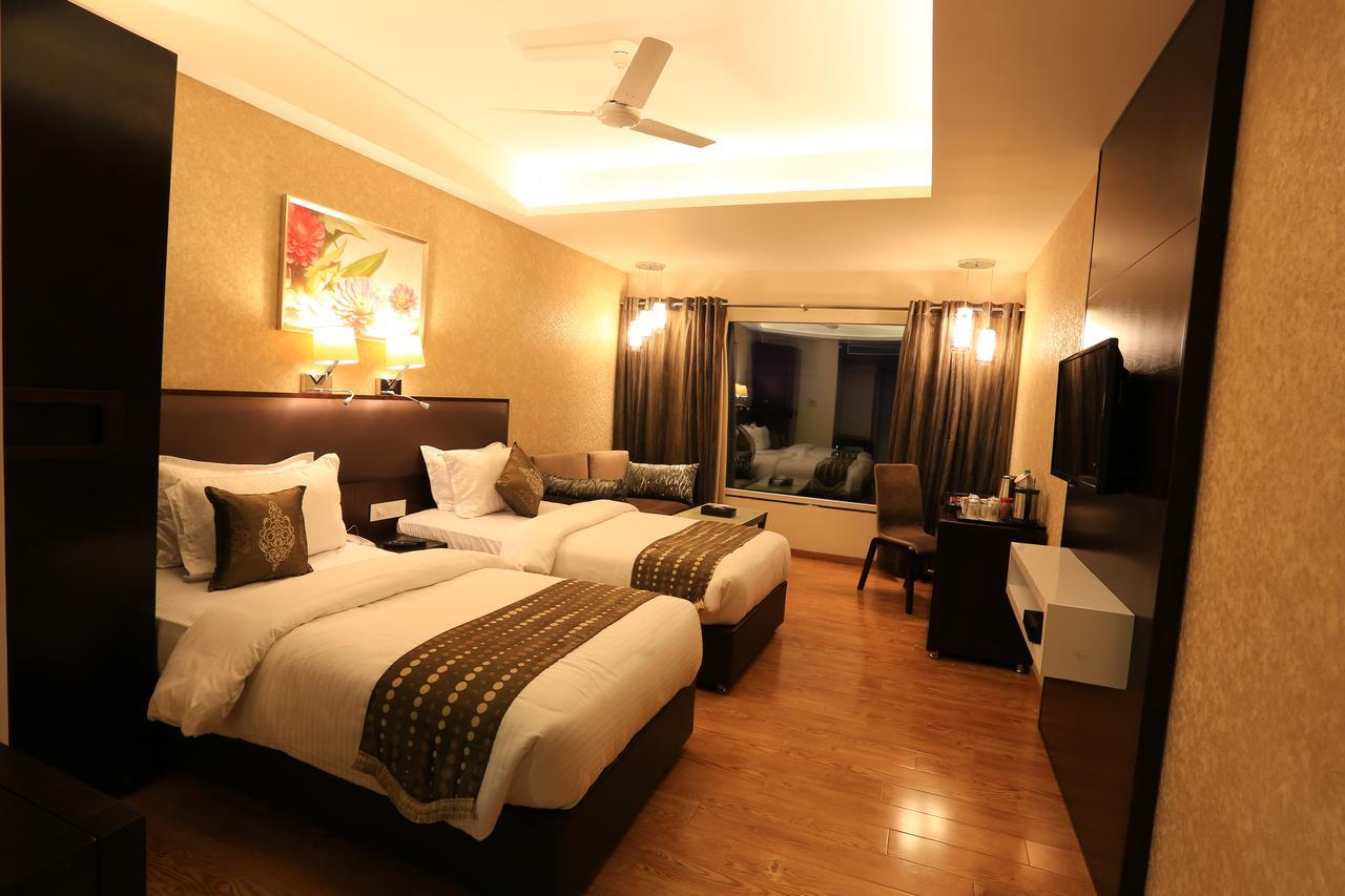 Nandan Kanan Hotel & Resort Sipra Dış mekan fotoğraf